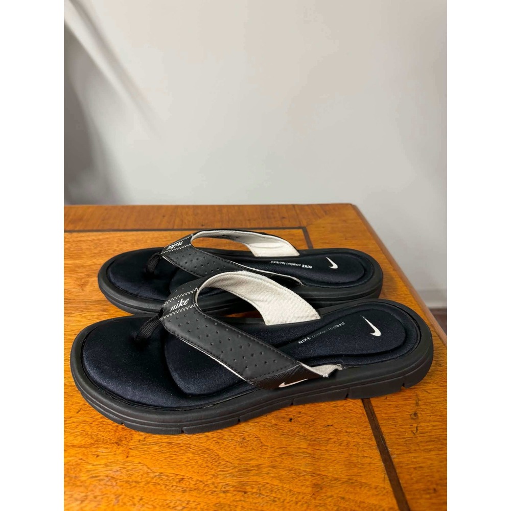 Nike Womens 8 Black Thong Sandals Comfort Footbed Athletic Flip Flops
